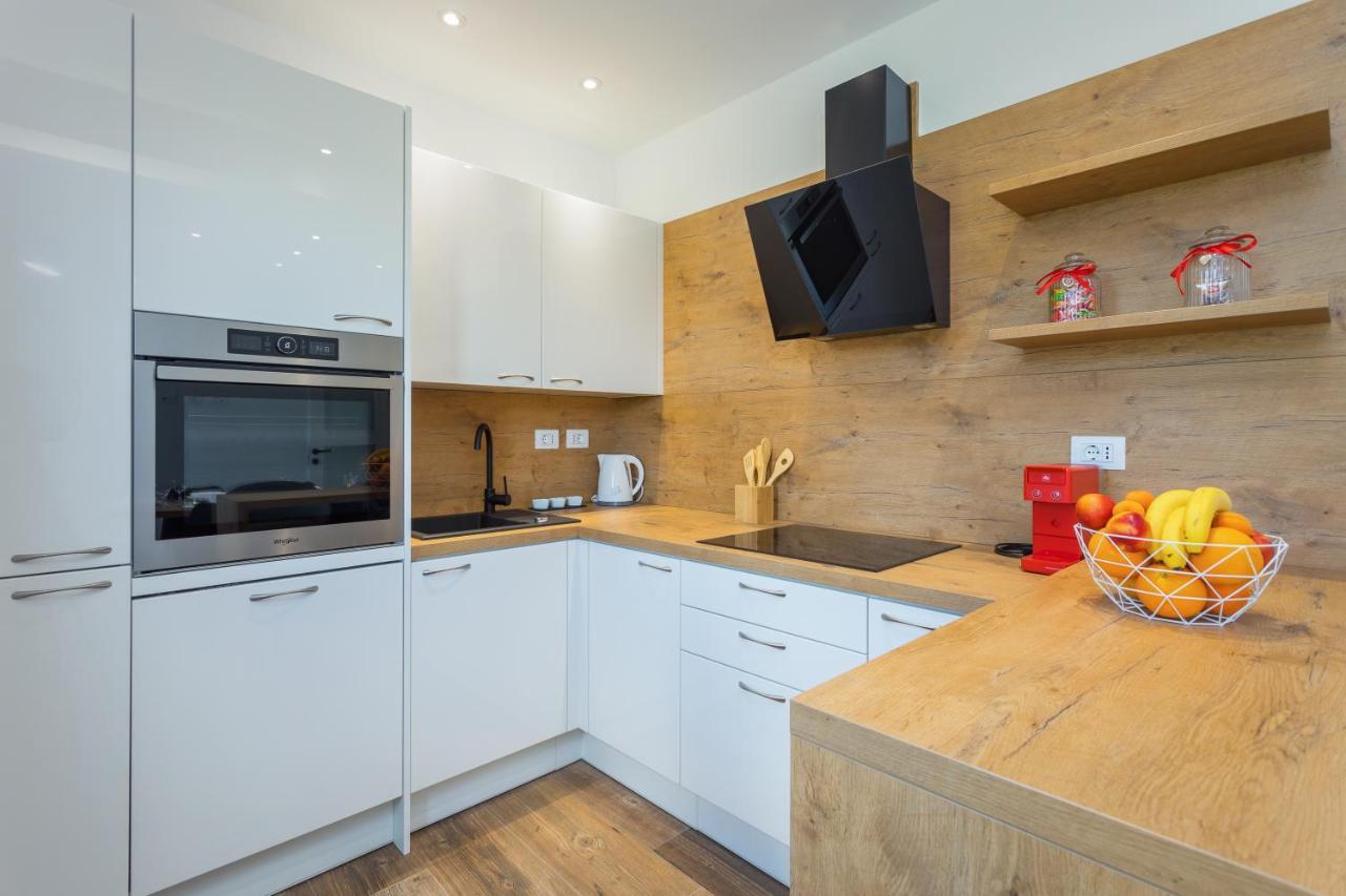 Appartement Lumalu à Galižana Extérieur photo