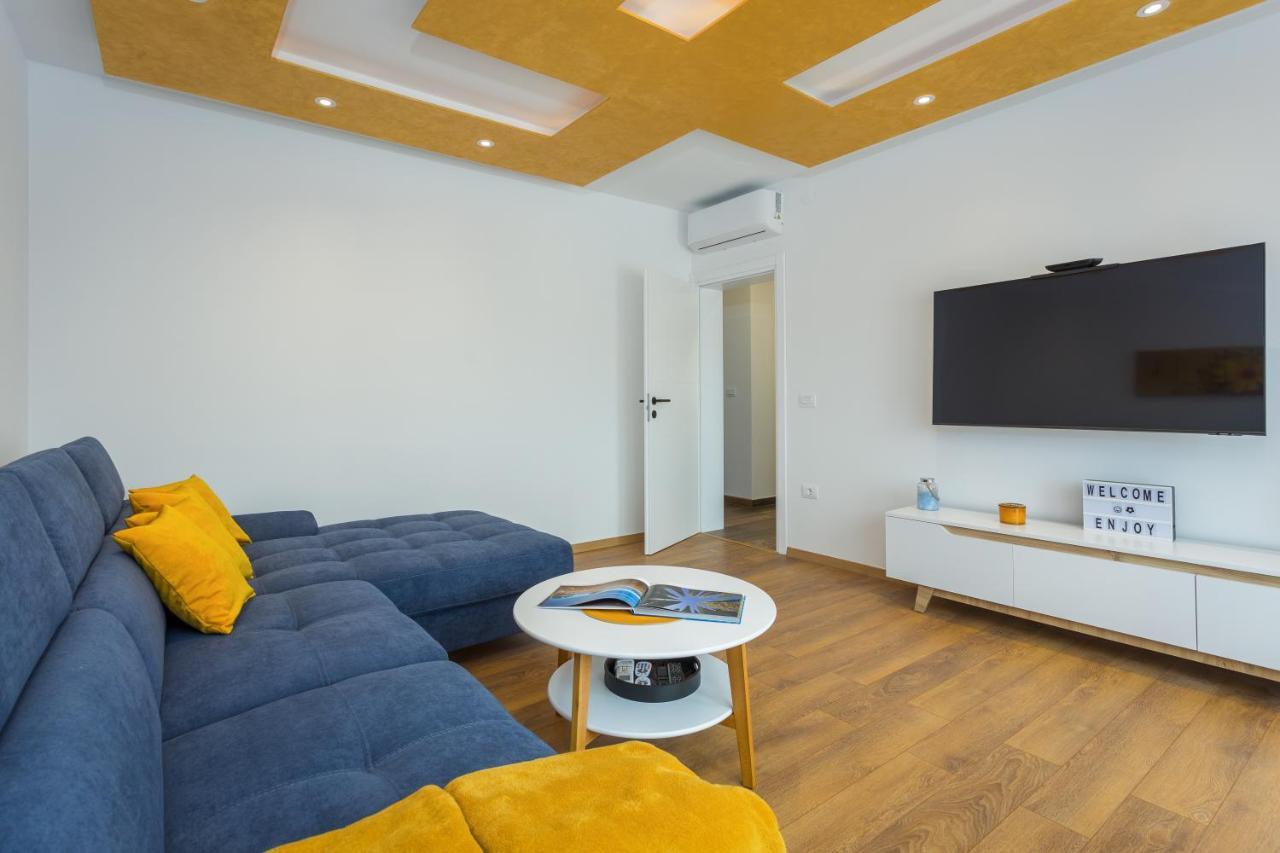 Appartement Lumalu à Galižana Extérieur photo