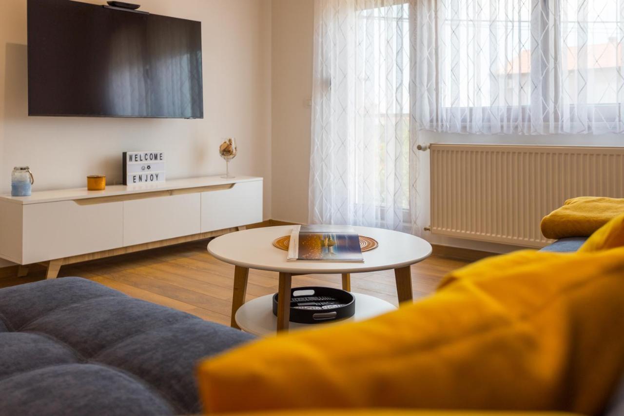 Appartement Lumalu à Galižana Extérieur photo